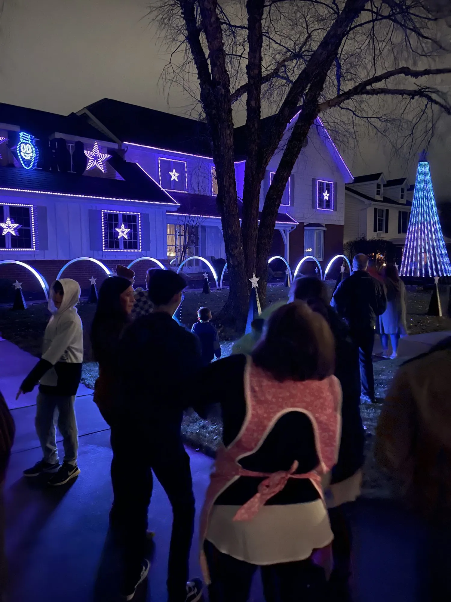 Watching from the sidewalk, 2021